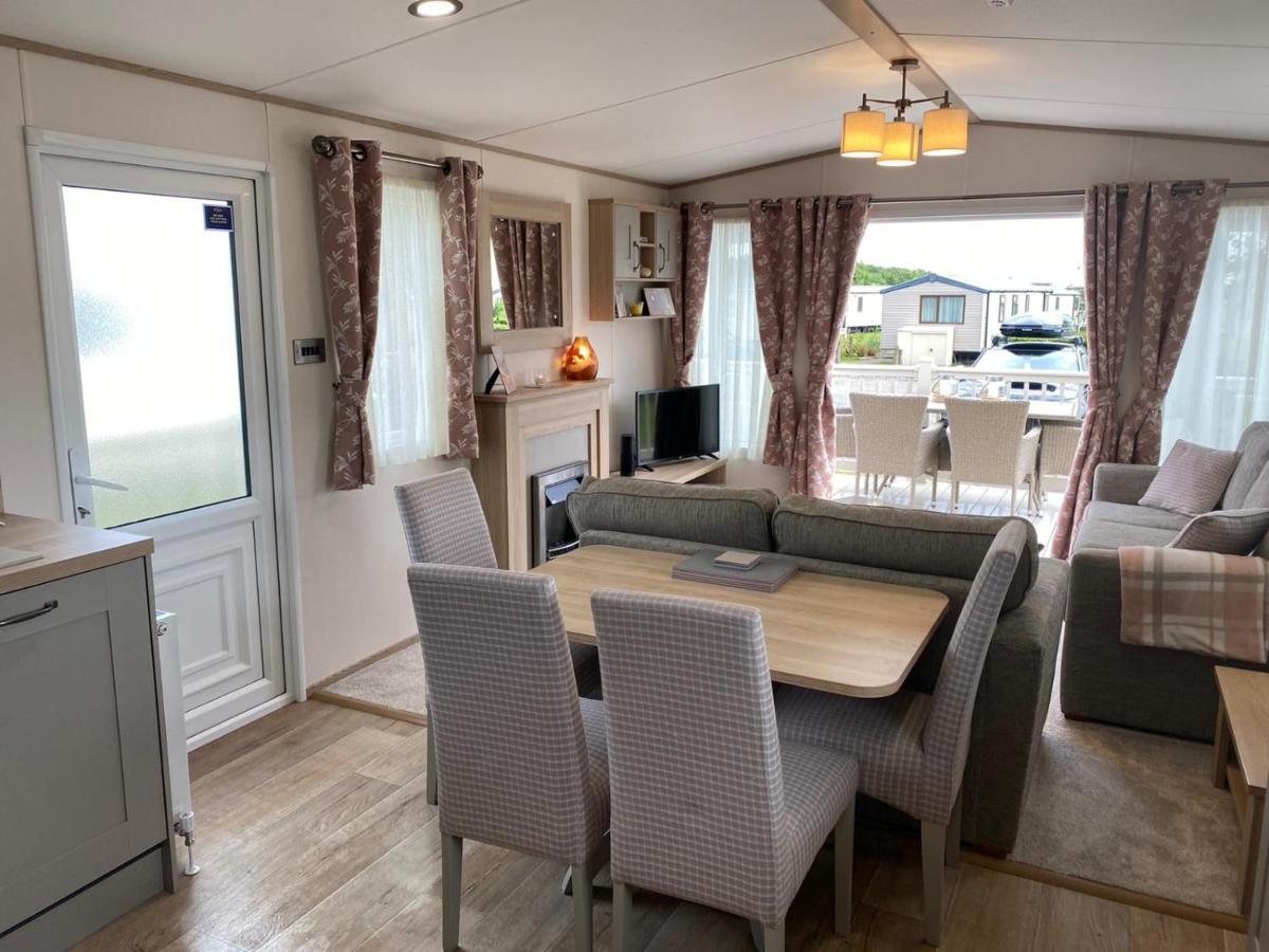 Lake District Prestige Caravan, 3 Bedrooms, Sleeps 8 On Haven Holiday Park Flookburgh Экстерьер фото