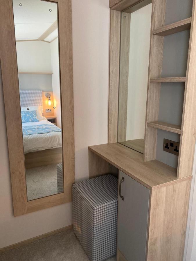 Lake District Prestige Caravan, 3 Bedrooms, Sleeps 8 On Haven Holiday Park Flookburgh Экстерьер фото